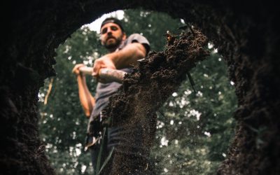 2 Common Plot Holes (and How to Fix Them Before Writing Your First Draft)